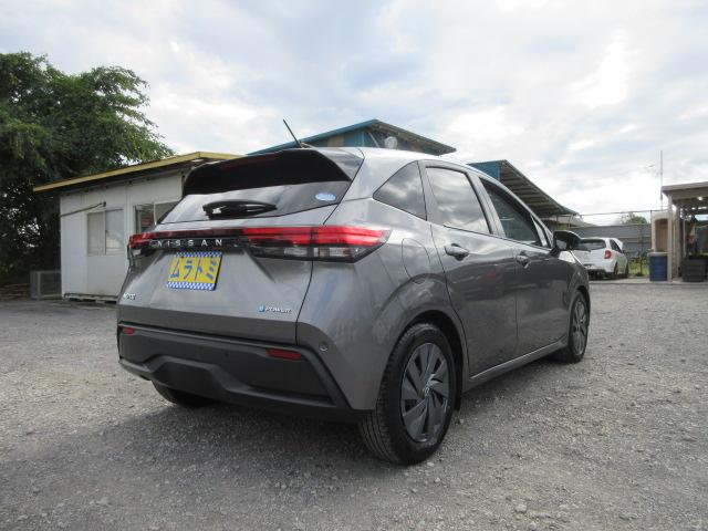 ノート Ｓ　車検２年付き　レンタカーアップ　ブレーキサポート　車線逸脱警報　先行車発進警報　標識認識機能　スマートルームミラー　電動パーキング　メモリーナビ　Ｂｌｕｅｔｏｏｔｈ　全周囲カメラ　ＥＴＣ（18枚目）