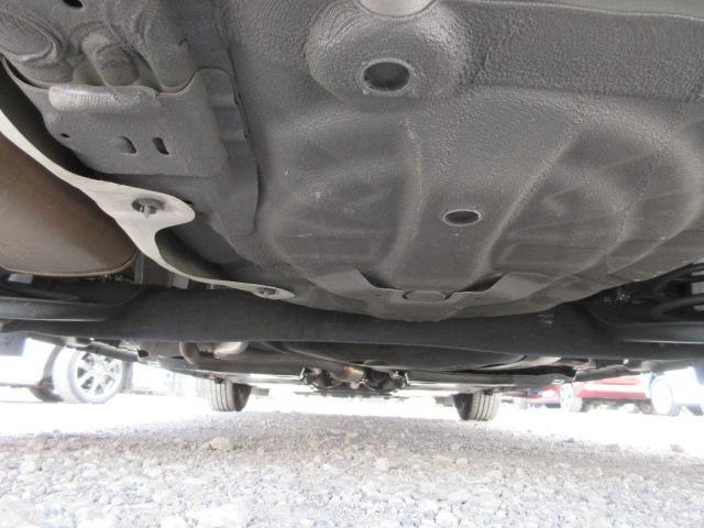 ノート Ｓ　車検２年付き　レンタカーアップ　ブレーキサポート　車線逸脱警報　先行車発進警報　標識認識機能　スマートルームミラー　電動パーキング　メモリーナビ　Ｂｌｕｅｔｏｏｔｈ　全周囲カメラ　ＥＴＣ（65枚目）