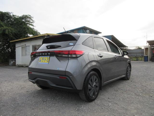 ノート Ｓ　車検２年付き　レンタカーアップ　ブレーキサポート　車線逸脱警報　先行車発進警報　標識認識機能　クルコン　メモリナビ　Ｂｌｕｅｔｏｏｔｈ　全周囲カメラ　スマートルームミラー　電動パーキング（17枚目）