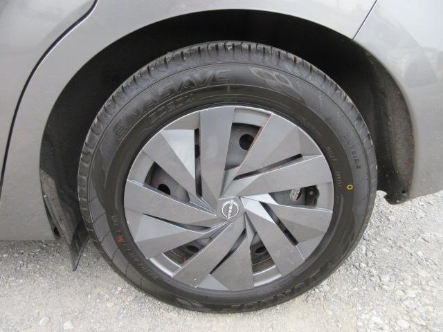 ノート Ｓ　車検２年付き　レンタカーアップ　ブレーキサポート　車線逸脱警報　先行車発進警報　標識認識機能　クルコン　メモリナビ　Ｂｌｕｅｔｏｏｔｈ　全周囲カメラ　スマートルームミラー　電動パーキング（20枚目）