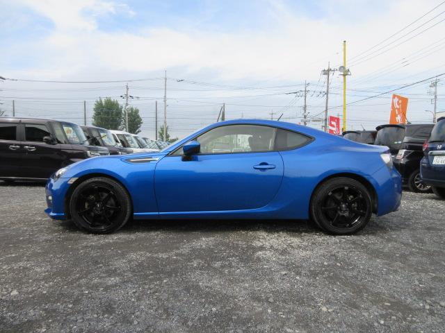 ＢＲＺ Ｓ　車検２年付き　６速オートマ　１オーナー　ＥＮＫＥＩ１７インチアルミホイール　ＨＤＤナビ　Ｂｌｕｅｔｏｏｔｈ　フルセグＴＶ　フロント・バックカメラ　ＥＴＣ　シートヒーター付きハーフレザーシート（6枚目）