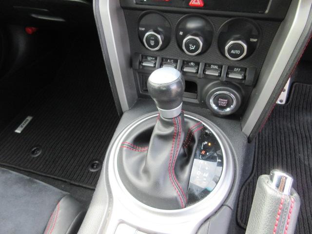 ＢＲＺ Ｓ　車検２年付き　６速オートマ　１オーナー　ＥＮＫＥＩ１７インチアルミホイール　ＨＤＤナビ　Ｂｌｕｅｔｏｏｔｈ　フルセグＴＶ　フロント・バックカメラ　ＥＴＣ　シートヒーター付きハーフレザーシート（28枚目）