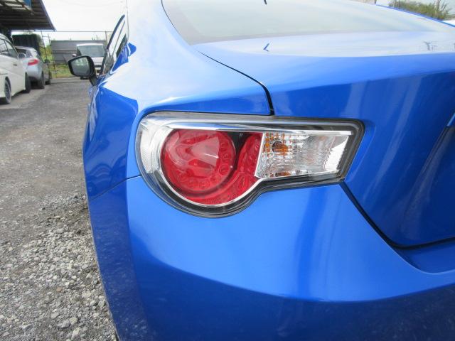 ＢＲＺ Ｓ　車検２年付き　６速オートマ　１オーナー　ＥＮＫＥＩ１７インチアルミホイール　ＨＤＤナビ　Ｂｌｕｅｔｏｏｔｈ　フルセグＴＶ　フロント・バックカメラ　ＥＴＣ　シートヒーター付きハーフレザーシート（57枚目）