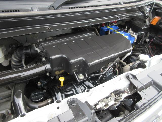 デイズルークス ハイウェイスター　ターボ　ブレーキサポート　ＳＤナビ　Ｂｌｕｅｔｏｏｔｈ　フルセグＴＶ　バックカメラ　ＥＴＣ　両側電動スライドドア　アイドリングストップ　純正１５インチアルミホイール　ＨＩＤオートヘッドライト　フォグライト（15枚目）