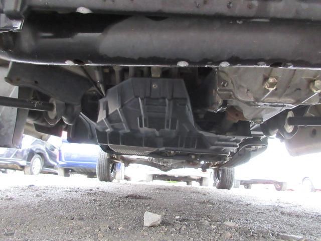 キャリイトラック ＫＣエアコン・パワステ　車検２年付き　５ＭＴシフト　切替４ＷＤ　三方開　ＡＭ・ＦＭラジオ　タイミングチェーン（51枚目）