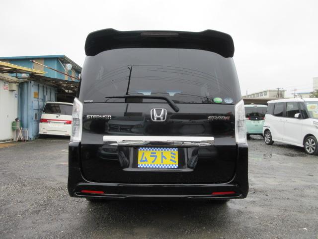 ステップワゴンスパーダ Ｚ　クールスピリット　車検２年付き　８人　後期型　メモリーナビ　ワンセグＴＶ　バックカメラ　ＥＴＣ　両側電動スライドドア　ハーフレザー　純正１７インチアルミホイール　アイドリングストップ　クルーズコントロール（4枚目）