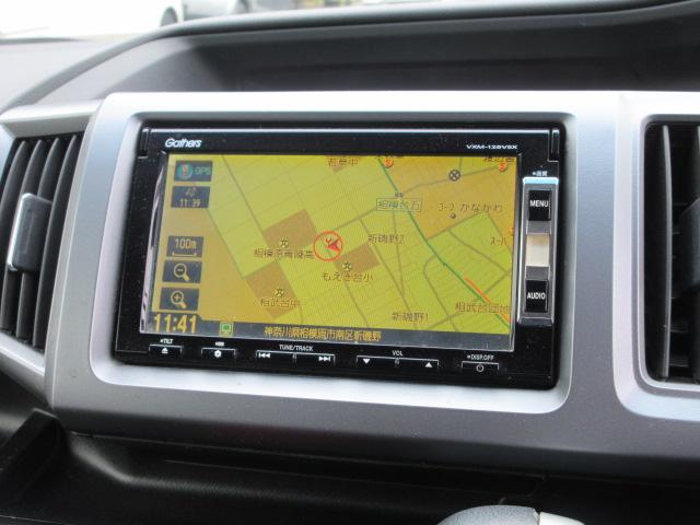 ステップワゴンスパーダ Ｚ　クールスピリット　車検２年付き　８人　後期型　メモリーナビ　ワンセグＴＶ　バックカメラ　ＥＴＣ　両側電動スライドドア　ハーフレザー　純正１７インチアルミホイール　アイドリングストップ　クルーズコントロール（9枚目）