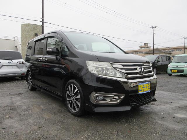 ステップワゴンスパーダ Ｚ　クールスピリット　車検２年付き　８人　後期型　メモリーナビ　ワンセグＴＶ　バックカメラ　ＥＴＣ　両側電動スライドドア　ハーフレザー　純正１７インチアルミホイール　アイドリングストップ　クルーズコントロール（16枚目）