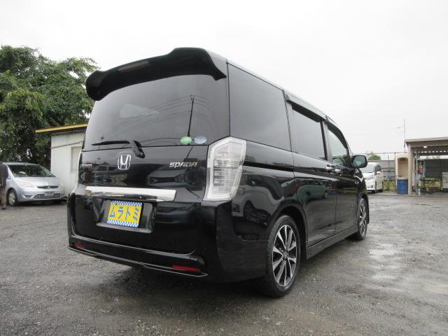 ステップワゴンスパーダ Ｚ　クールスピリット　車検２年付き　８人　後期型　メモリーナビ　ワンセグＴＶ　バックカメラ　ＥＴＣ　両側電動スライドドア　ハーフレザー　純正１７インチアルミホイール　アイドリングストップ　クルーズコントロール（17枚目）