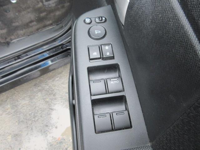 ステップワゴンスパーダ Ｚ　クールスピリット　車検２年付き　８人　後期型　メモリーナビ　ワンセグＴＶ　バックカメラ　ＥＴＣ　両側電動スライドドア　ハーフレザー　純正１７インチアルミホイール　アイドリングストップ　クルーズコントロール（33枚目）