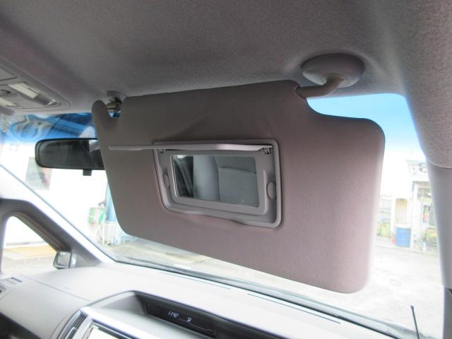 ステップワゴンスパーダ Ｚ　クールスピリット　車検２年付き　８人　後期型　メモリーナビ　ワンセグＴＶ　バックカメラ　ＥＴＣ　両側電動スライドドア　ハーフレザー　純正１７インチアルミホイール　アイドリングストップ　クルーズコントロール（35枚目）