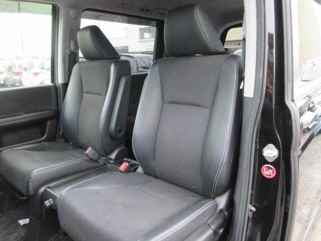 ステップワゴンスパーダ Ｚ　クールスピリット　車検２年付き　８人　後期型　メモリーナビ　ワンセグＴＶ　バックカメラ　ＥＴＣ　両側電動スライドドア　ハーフレザー　純正１７インチアルミホイール　アイドリングストップ　クルーズコントロール（52枚目）