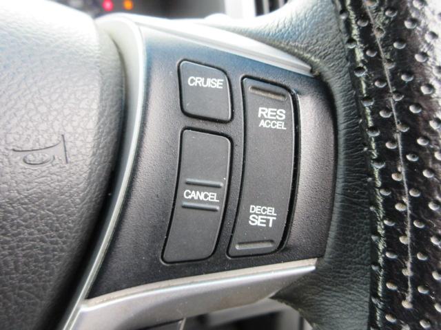 ステップワゴンスパーダ Ｚ　クールスピリット　８人　後期型　大画面メモリーナビ　フルセグＴＶ　バックカメラ　ＥＴＣ　ハーフレザーシート　純正１７インチアルミホイール　両側電動スライドドア　サブウーファー　クルーズコントロール　パドルシフト（31枚目）