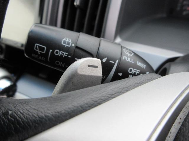 ステップワゴンスパーダ Ｚ　クールスピリット　８人　後期型　大画面メモリーナビ　フルセグＴＶ　バックカメラ　ＥＴＣ　ハーフレザーシート　純正１７インチアルミホイール　両側電動スライドドア　サブウーファー　クルーズコントロール　パドルシフト（32枚目）