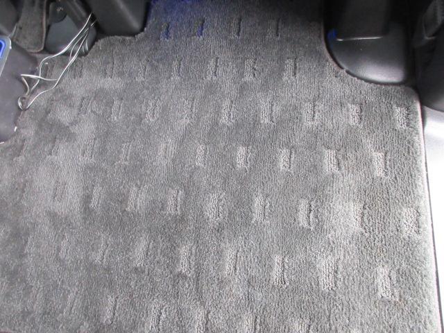 ステップワゴンスパーダ Ｚ　クールスピリット　８人　後期型　大画面メモリーナビ　フルセグＴＶ　バックカメラ　ＥＴＣ　ハーフレザーシート　純正１７インチアルミホイール　両側電動スライドドア　サブウーファー　クルーズコントロール　パドルシフト（42枚目）