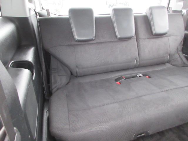 ステップワゴンスパーダ Ｚ　クールスピリット　８人　後期型　大画面メモリーナビ　フルセグＴＶ　バックカメラ　ＥＴＣ　ハーフレザーシート　純正１７インチアルミホイール　両側電動スライドドア　サブウーファー　クルーズコントロール　パドルシフト（44枚目）