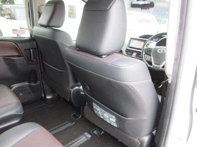 エスクァイア ハイブリッドGi 車検2年付き 7人 1オーナー 雹害 SDナビBluetoothフルセグTV バックカメラ ETC 革調シート シートヒーター 両側電動スライド クルーズコントロール 純正15インチアルミホイール(40枚目)