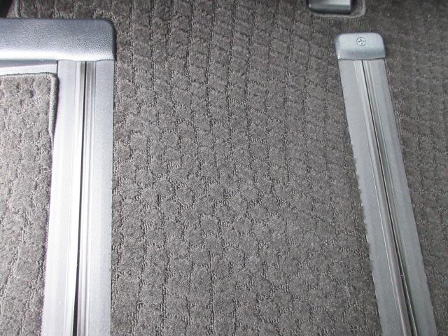 エスクァイア ハイブリッドGi 車検2年付き 7人 1オーナー 雹害 SDナビBluetoothフルセグTV バックカメラ ETC 革調シート シートヒーター 両側電動スライド クルーズコントロール 純正15インチアルミホイール(51枚目)