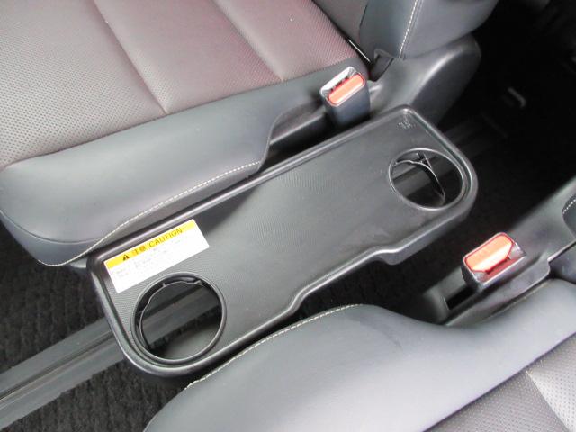 エスクァイア ハイブリッドGi 車検2年付き 7人 1オーナー 雹害 SDナビBluetoothフルセグTV バックカメラ ETC 革調シート シートヒーター 両側電動スライド クルーズコントロール 純正15インチアルミホイール(52枚目)