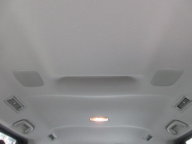 エスクァイア ハイブリッドGi 車検2年付き 7人 1オーナー 雹害 SDナビBluetoothフルセグTV バックカメラ ETC 革調シート シートヒーター 両側電動スライド クルーズコントロール 純正15インチアルミホイール(61枚目)