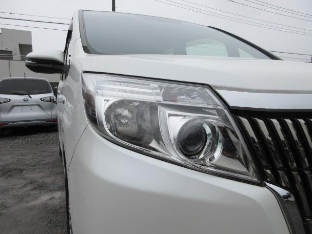 エスクァイア ハイブリッドGi 車検2年付き 7人 1オーナー 雹害 SDナビBluetoothフルセグTV バックカメラ ETC 革調シート シートヒーター 両側電動スライド クルーズコントロール 純正15インチアルミホイール(62枚目)