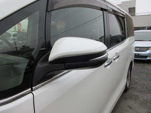 エスクァイア ハイブリッドGi 車検2年付き 7人 1オーナー 雹害 SDナビBluetoothフルセグTV バックカメラ ETC 革調シート シートヒーター 両側電動スライド クルーズコントロール 純正15インチアルミホイール(67枚目)