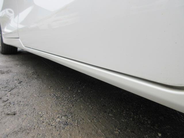 エスクァイア ハイブリッドGi 車検2年付き 7人 1オーナー 雹害 SDナビBluetoothフルセグTV バックカメラ ETC 革調シート シートヒーター 両側電動スライド クルーズコントロール 純正15インチアルミホイール(75枚目)