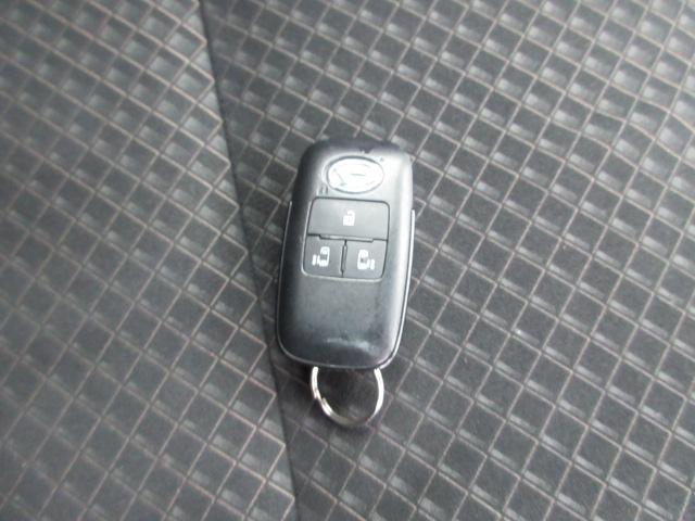 タント カスタムＸ　車検２年付き　雹害　ブレーキサポート　車線逸脱警報　ＳＤナビ　Ｂｌｕｅｔｏｏｔｈ　フルセグＴＶ　全周囲カメラ　ＥＴＣ　両側電動スライドドア　ピラーレス　ハーフレザーシート　ＬＥＤオートヘッドライト（38枚目）