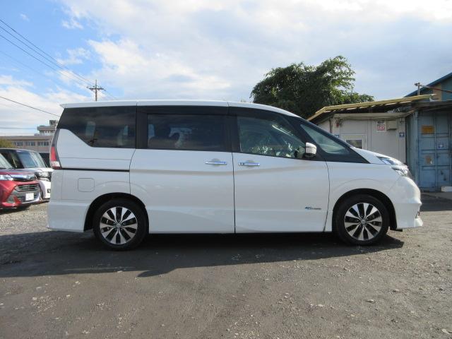 セレナ ハイウェイスターG 車検2年付き 雹害 ブレーキサポート 車線逸脱警報 標識認識機能 クルーズコントロール メモリーナビ BluetoothフルセグTV 全周囲カメラ ETC 両側電動スライドドア クリアランスソナー(5枚目)