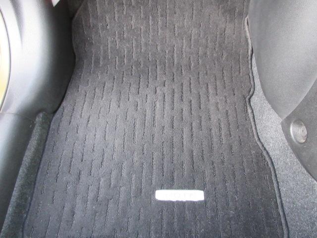 ノート メダリスト 車検2年付き スーパーチャージャー SDナビ Bluetooth フルセグTV 全周囲カメラ ETC ハーフレザーシート オートヘッドライト(48枚目)