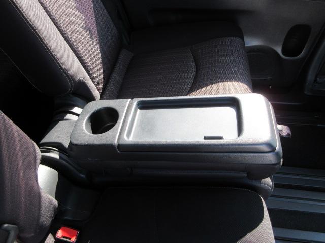 セレナ ハイウェイスターＳ－ＨＶアドバンスドセーフティパック　車検２年付き　後期型　ブレーキサポート　車線逸脱警報　ＳＤナビ　ＢｌｕｅｔｏｏｔｈフルセグＴＶ　全周囲カメラ　リヤモニター　両側電動スライドドア　ＥＴＣ　クルーズコントロール（42枚目）