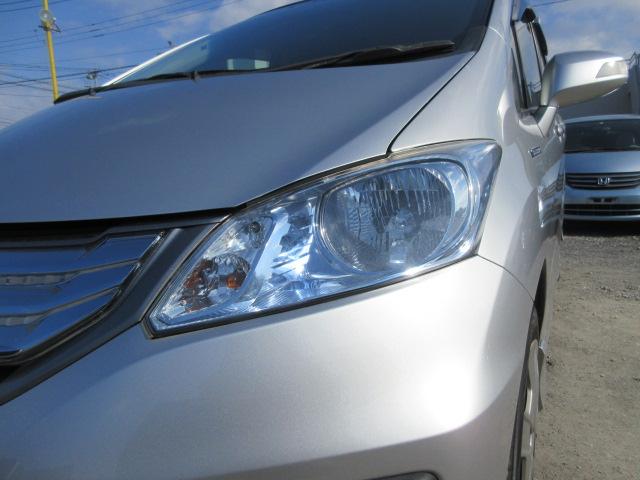 フリードハイブリッド ジャストセレクション 車検2年付き 雹害 6人 メモリーナビ ワンセグTV バックカメラ ETC クルーズコントロール 左電動スライドドア アイドリングストップ HIDオートヘッドライト(56枚目)