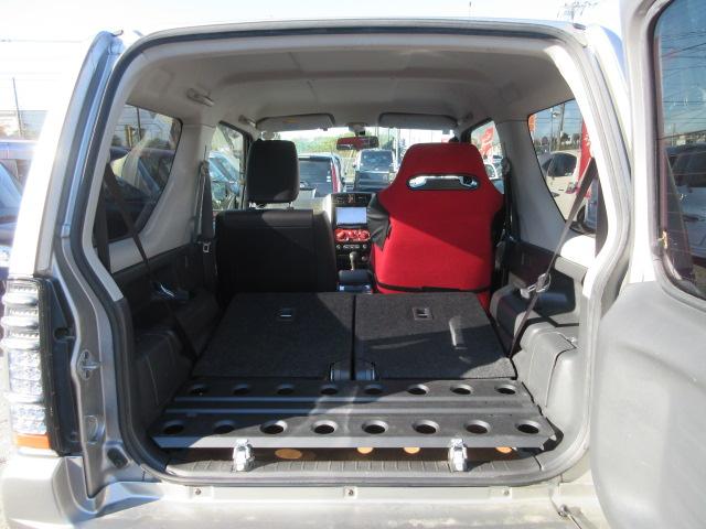 ジムニー ランドベンチャー　最終１０型　５ＭＴ　タニグチマフラー　ＲＡＹＳ１６インチアルミホイールＴＯＹＯオープンカントリーマッドタイヤ２２５／７５　２インチリフトアップ　前後ハーフバンパー　ガラスフィルム貼　ＭＯＭＯステア（40枚目）