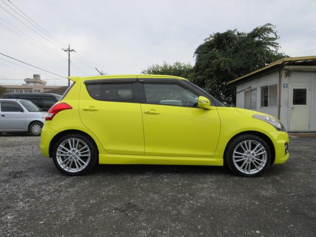 スイフトスポーツ ベースグレード 1オーナー 雹害 6MTシフト SDナビ BluetoothフルセグTV バックカメラ ETC 純正17インチアルミホイール クルーズコントロール HIDオートヘッドライト フォグライト(8枚目)