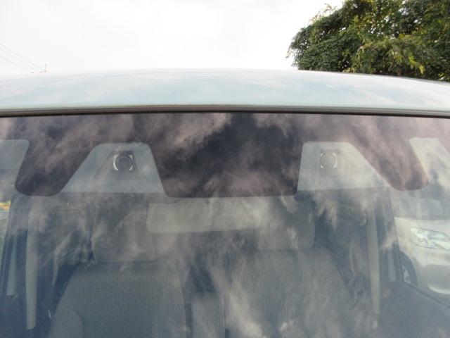 ワゴンＲスマイル ハイブリッドＸ　車検２年付き　雹害　１オーナー　禁煙車　大画面メモリナビＢｌｕｅｔｏｏｔｈフルセグＴＶ　全周囲カメラ　ヘッドアップディスプレイ　ブレーキサポート　車線逸脱警報　標識認識機能　先行車発進警報　クルコン（12枚目）