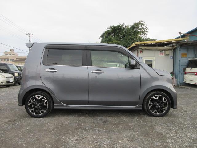 公式ＬＩＮＥ始めました！新着車両情報やキャンペーン情報が満載♪お友達追加で直接トークが出来るので気になる車両の状態や在庫状況等リアルタイムでお伝えが可能です♪公式アカウント”ムラトミ　”で検索♪