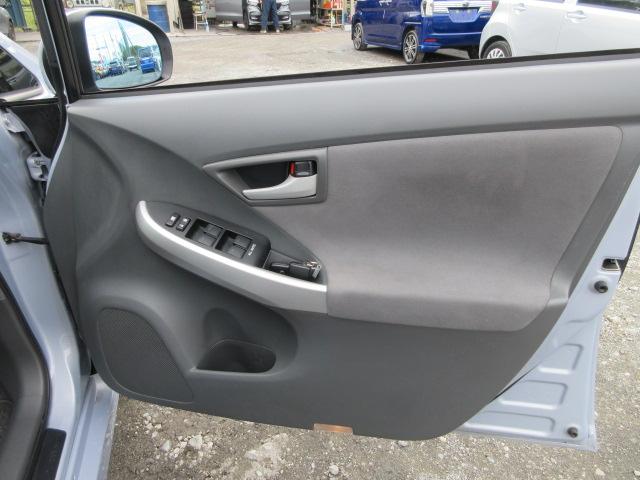 プリウス S 車検2年付き HDDナビ BluetoothワンセグTV バックカメラ ETC 純正15インチアルミホイール ガラスフィルム貼 プロジェクターオートヘッドライト(22枚目)