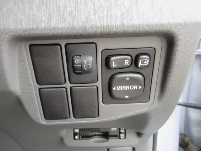 プリウス S 車検2年付き HDDナビ BluetoothワンセグTV バックカメラ ETC 純正15インチアルミホイール ガラスフィルム貼 プロジェクターオートヘッドライト(29枚目)