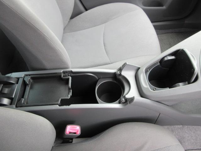 プリウス S 車検2年付き HDDナビ BluetoothワンセグTV バックカメラ ETC 純正15インチアルミホイール ガラスフィルム貼 プロジェクターオートヘッドライト(31枚目)