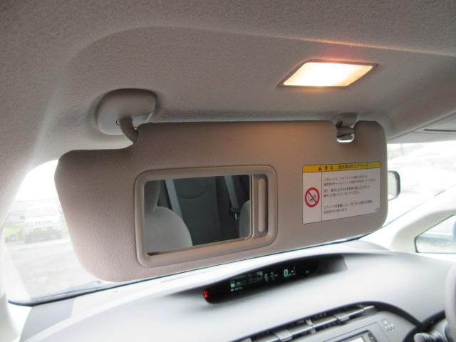 プリウス S 車検2年付き HDDナビ BluetoothワンセグTV バックカメラ ETC 純正15インチアルミホイール ガラスフィルム貼 プロジェクターオートヘッドライト(52枚目)