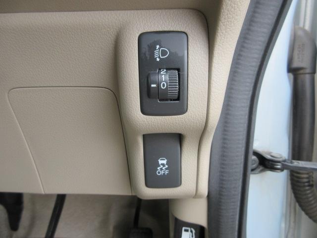 Ｎ－ＢＯＸ Ｇ・Ｌパッケージ　車検２年付き　メモリナビ　ワンセグＴＶ　バックカメラ　ＥＴＣ　左電動スライドドア　右イージークローズドア　社外１４インチアルミホイール　ベンチシート　荷室フラット（27枚目）