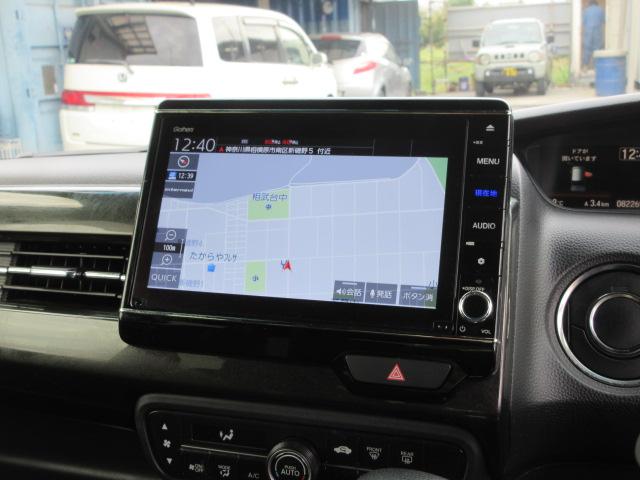 Ｎ－ＢＯＸカスタム Ｇ・Ｌホンダセンシング　車検２年付き　ＬＫＡＳ　ブレーキサポート　レーンキープ　標識認識機能　先行車発進警報　クルコン　大画面メモリナビ　ＢｌｕｅｔｏｏｔｈフルセグＴＶ　バックカメラ　ＥＴＣ　両側電動スライドドア（10枚目）