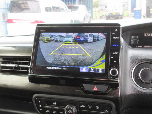 Ｎ－ＢＯＸカスタム Ｇ・Ｌホンダセンシング　車検２年付き　ＬＫＡＳ　ブレーキサポート　レーンキープ　標識認識機能　先行車発進警報　クルコン　大画面メモリナビ　ＢｌｕｅｔｏｏｔｈフルセグＴＶ　バックカメラ　ＥＴＣ　両側電動スライドドア（11枚目）