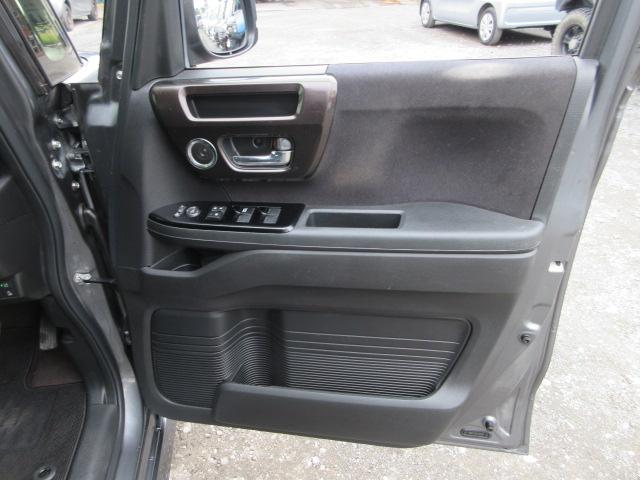 Ｎ－ＢＯＸカスタム Ｇ・Ｌホンダセンシング　車検２年付き　ＬＫＡＳ　ブレーキサポート　レーンキープ　標識認識機能　先行車発進警報　クルコン　大画面メモリナビ　ＢｌｕｅｔｏｏｔｈフルセグＴＶ　バックカメラ　ＥＴＣ　両側電動スライドドア（25枚目）