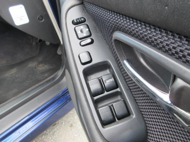 レガシィツーリングワゴン GT-B E-tuneII 車検2年付き 5MTシフト 4WD ターボ タイミングベルト交換済み フジツボマフラー STIタワーバー ビルシュタインショックSTIスプリング Wサンルーフ 電動シート(30枚目)