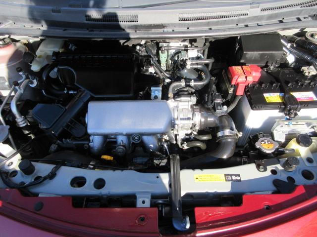 ノート Ｘ　ＤＩＧ－Ｓ　車検２年付き　スーパーチャージャー　ＳＤナビ　フルセグＴＶ　バックカメラ　ＥＴＣ　社外１４インチアルミホイール　スマートキー　プッシュスタート　アイドリングストップ（11枚目）