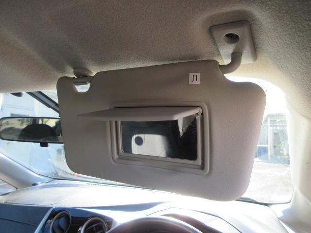 ノート Ｘ　ＤＩＧ－Ｓ　車検２年付き　スーパーチャージャー　ＳＤナビ　フルセグＴＶ　バックカメラ　ＥＴＣ　社外１４インチアルミホイール　スマートキー　プッシュスタート　アイドリングストップ（33枚目）