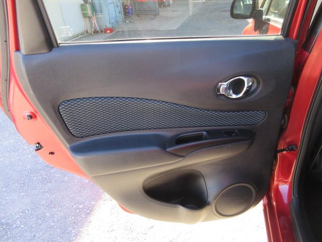 ノート Ｘ　ＤＩＧ－Ｓ　車検２年付き　スーパーチャージャー　ＳＤナビ　フルセグＴＶ　バックカメラ　ＥＴＣ　社外１４インチアルミホイール　スマートキー　プッシュスタート　アイドリングストップ（43枚目）