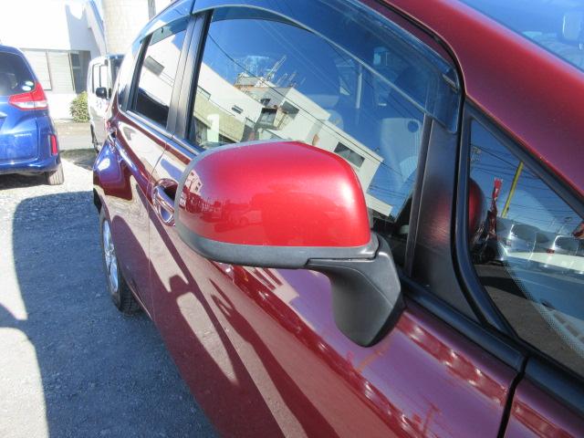 ノート Ｘ　ＤＩＧ－Ｓ　車検２年付き　スーパーチャージャー　ＳＤナビ　フルセグＴＶ　バックカメラ　ＥＴＣ　社外１４インチアルミホイール　スマートキー　プッシュスタート　アイドリングストップ（53枚目）