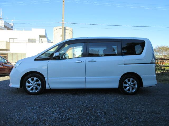 セレナ ハイウェイスター Vセレクション 車検2年付き 雹害 メモリーナビ BluetoothフルセグTV バックカメラ ETC 両側電動スライドドア 純正16インチアルミホイール クリアランスソナー クルーズコントロール(6枚目)